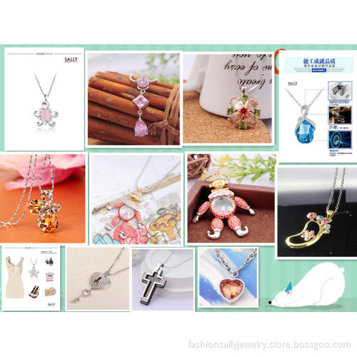 2014 Fashionable Brass Necklace B214925001A